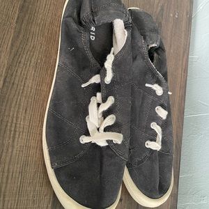 Torrid slip on shoes